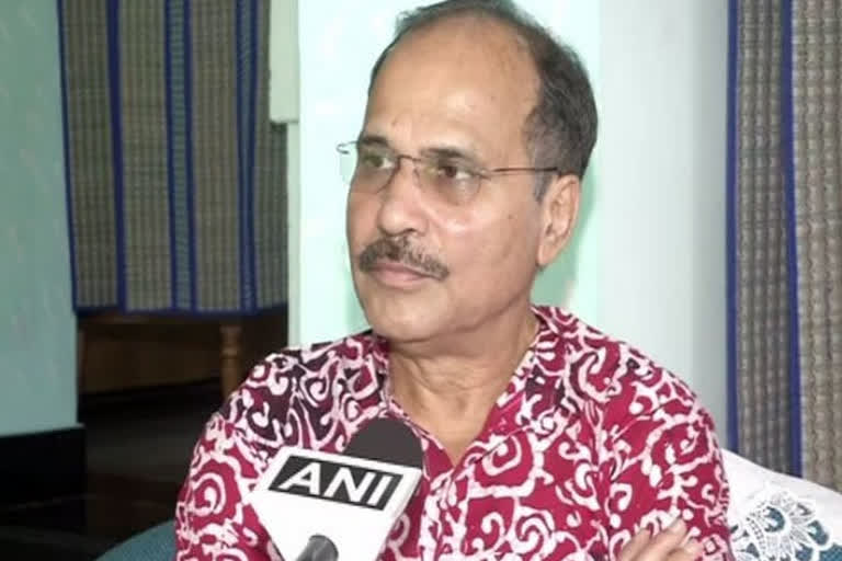 Adhir Ranjan Chowdhury accuses TMC of 'smuggling girls in Bengal'  Adhir Ranjan Chowdhury  TMC  smuggling girls in Bengal  Bengal  പെണ്‍കുട്ടികളെ കടത്തല്‍; മമത സര്‍ക്കാറിന് പങ്കെന്ന് കോണ്‍ഗ്രസ്  പെണ്‍കുട്ടികളെ കടത്തല്‍  മമത സര്‍ക്കാറിന് പങ്കെന്ന് കോണ്‍ഗ്രസ്  മമത സര്‍ക്കാര്‍  അധീർ രഞ്ജൻ ചൗധരി  മമത ബാനർജി