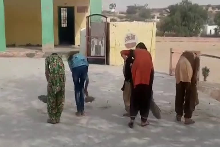 video of children sweeping viral , bikaner news