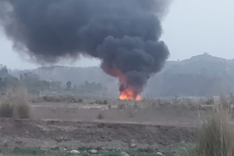 burning chemical waste in industrial area BBN, औद्योगिक क्षेत्र BBN में रासायनिक अपशिष्ट जलाना