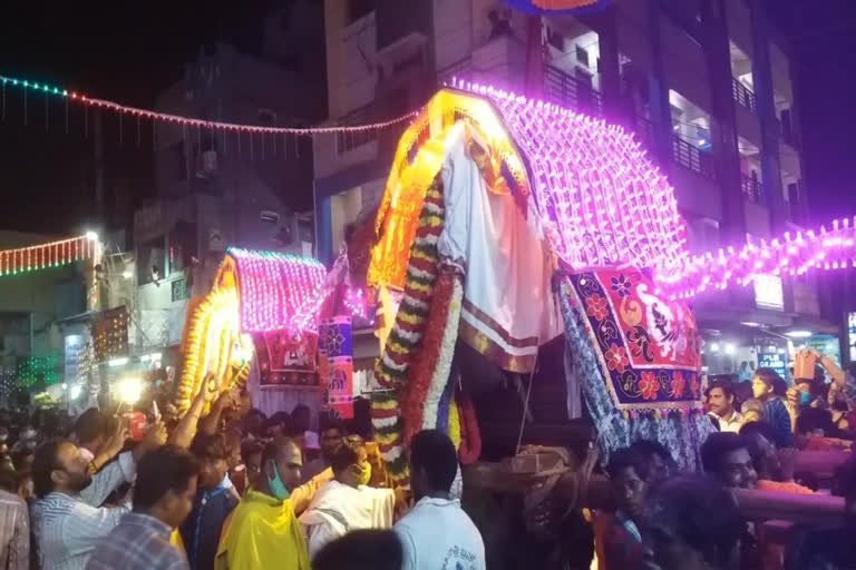 pallaki seva in srikalahasti temple