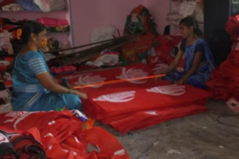 Siricilla textile industry on weaving spree with upcoming elections