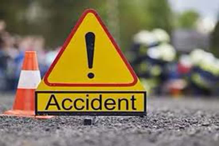 اے پی کے ضلع گنٹور میں سڑک حادثہ، تین ہلاک