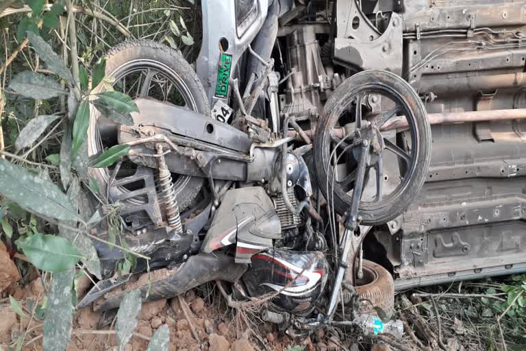 Accident between a car and a bike in Chikmagalur