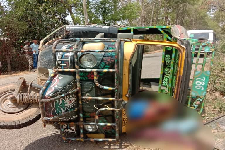 two-people-died-in-road-accident-in-latehar