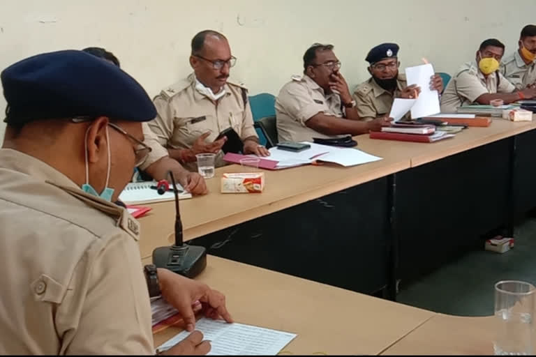 Rural SP of Ranchi took meeting of Thanedars