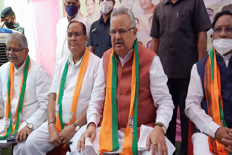 farmer cm raman singh targeted cm bhupesh baghel in balodabazar