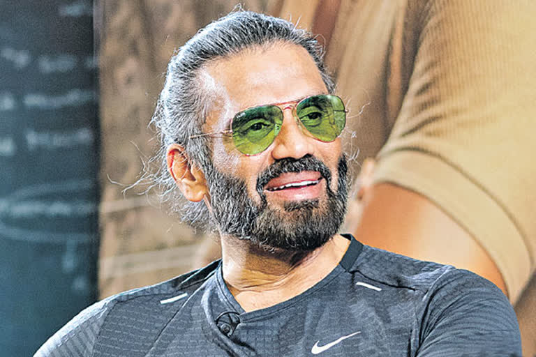 bollywood actor suniel shetty mosagallu interview