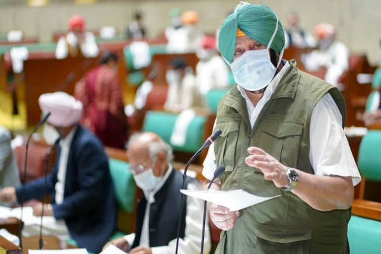 Punjab CM urges Centre to scrap farm laws  bring in new ones after fresh talks with farmers  Punjab CM urges Centre to scrap farm laws, bring in new ones after fresh talks with farmers  Punjab CM  farm laws  farmers  കാർഷിക നിയമങ്ങൾ റദ്ദാക്കി കർഷകരുമായി ചർച്ചകൾക്ക് ശേഷം പുതിയനിയമം കൊണ്ടുവരണം; പഞ്ചാബ് മുഖ്യമന്ത്രി  കാർഷിക നിയമങ്ങൾ റദ്ദാക്കി കർഷകരുമായി ചർച്ചകൾക്ക് ശേഷം പുതിയനിയമം കൊണ്ടുവരണം  പഞ്ചാബ് മുഖ്യമന്ത്രി  കാർഷിക നിയമങ്ങൾ  അമരീന്ദര്‍സിങ്