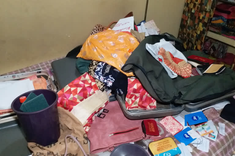 Theft in house of army soldier in Hazaribag