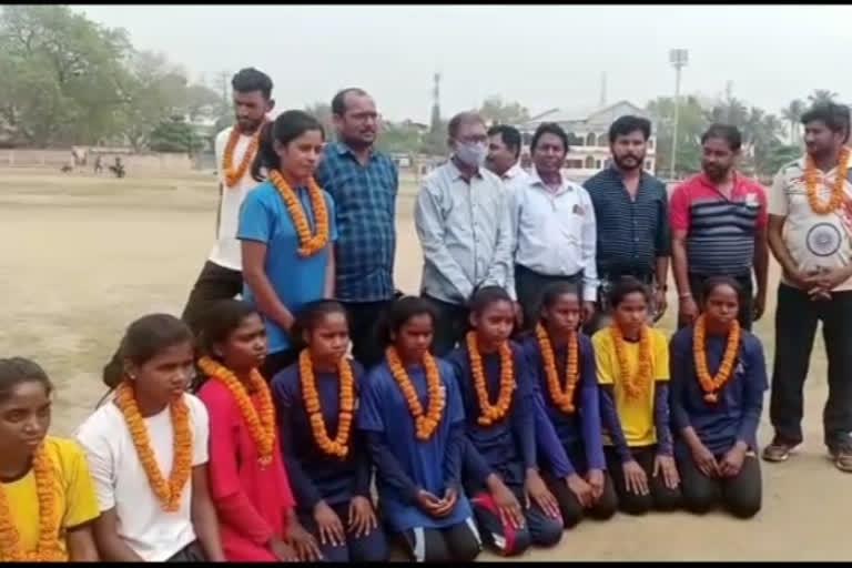 jharkhand sub junior netball girls team made it to the last eight