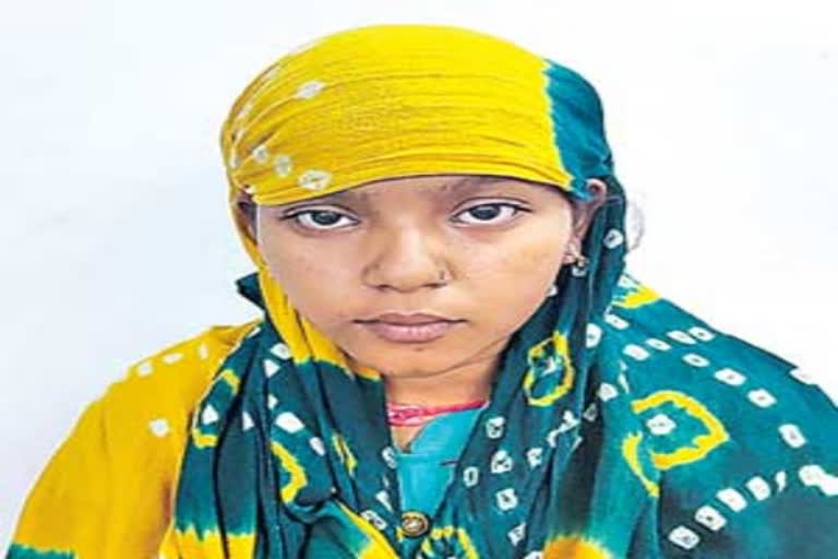 Bandit bride arrested from Junagadh belonged to Andhra Pradesh who was living in Gujarat under an assumed name