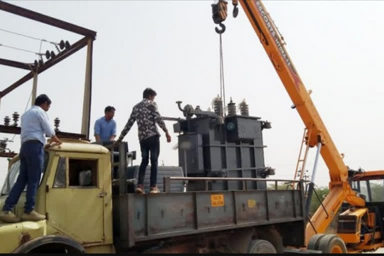 रानीवाड़ा खुर्द में लगा अतिरिक्त ट्रांसफार्मर, Additional transformer installed in Ranivada Khurd