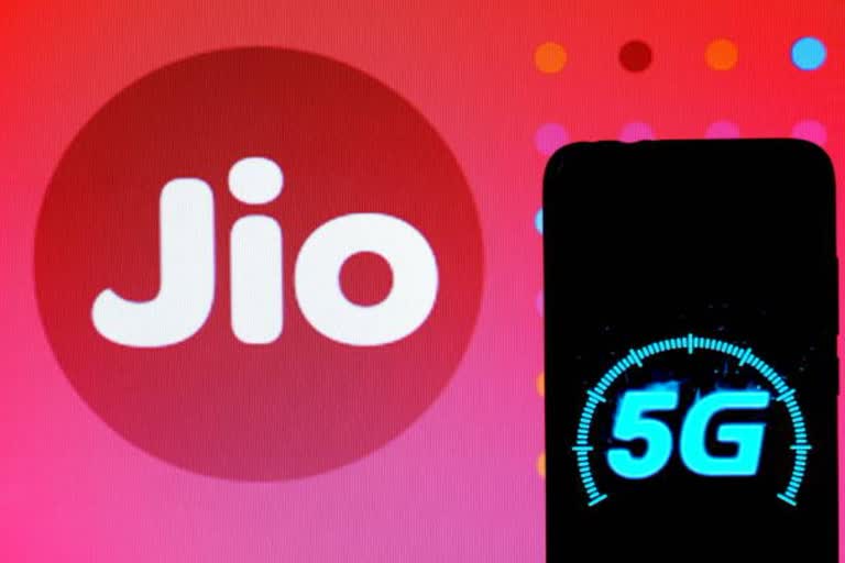 Jio is said to launch the JioBook laptop and 5G smartphone at RIL AGM 2021