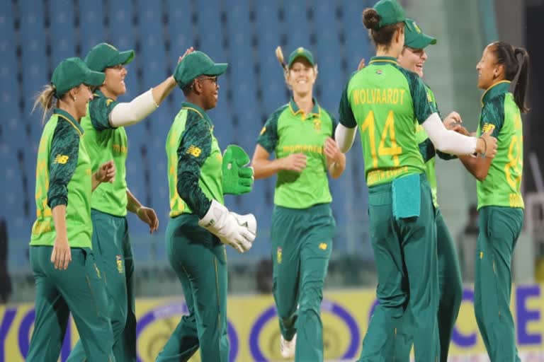 Lee, Wolvaardt star as SA W register first T20I series win over IND W