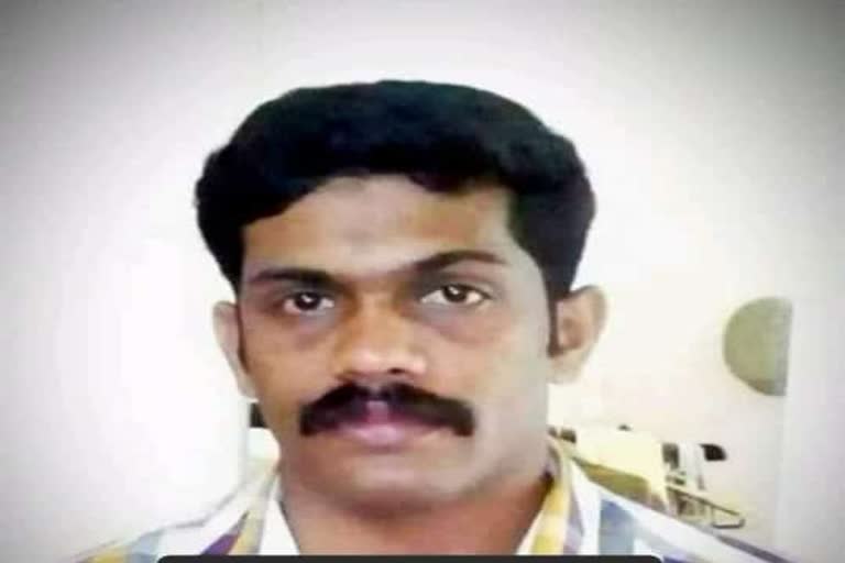 police officer drowned to death  drowned to death in kollam  police officer dead in kollam,  മുങ്ങിമരിച്ച പൊലീസ് ഉദ്യോഗസ്ഥന്‍റെ മൃതദേഹം സംസ്‌കരിച്ചു  പൊലീസ് ഉദ്യോഗസ്ഥന്‍റെ മൃതദേഹം സംസ്‌കരിച്ചു  കൊല്ലത്ത് പൊലീസ് ഉദ്യോഗസ്ഥൻ മുങ്ങിമരിച്ചു