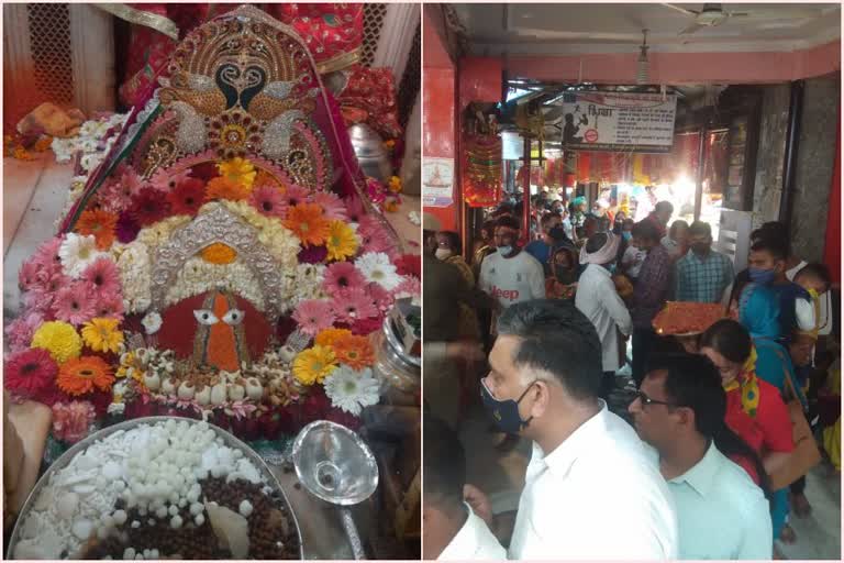 There was a large crowd of devotees in Chintpurni, a religious place in Una, on Sunday.