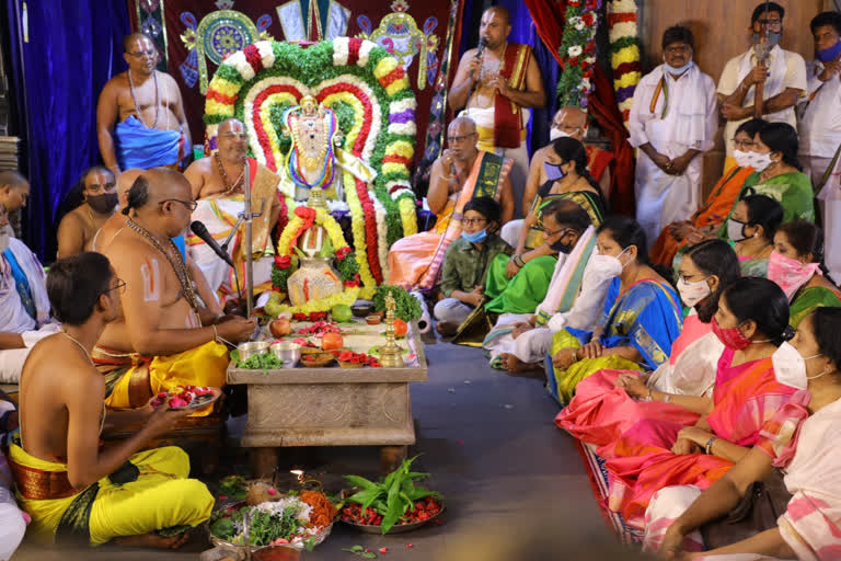 sri laxmi narasinmha swamy Kalyanam in Yadadri Temple