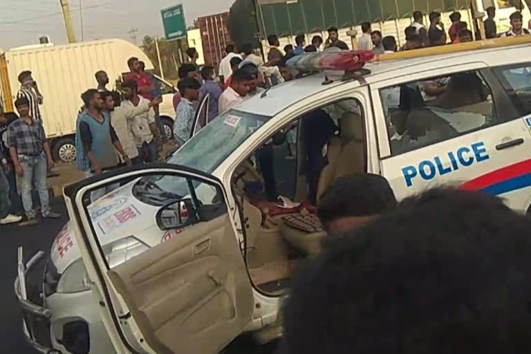 Enraged public attack police after rider killed during vehicle checkup mishap