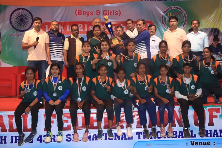 jharkhand-team-gets-third-place-in-national-throw-ball-competition