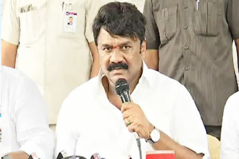 state Animal Husbandry Minister Talsani Srinivas Yadav on gorrela pampini