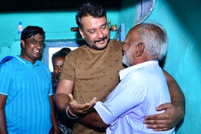 Darshan meets bus driver who took him to school daily