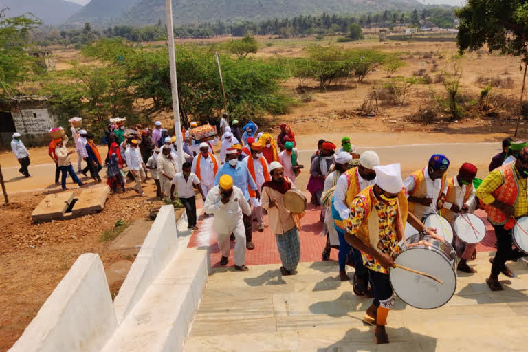 Urusu festivities begin at Baba Metta