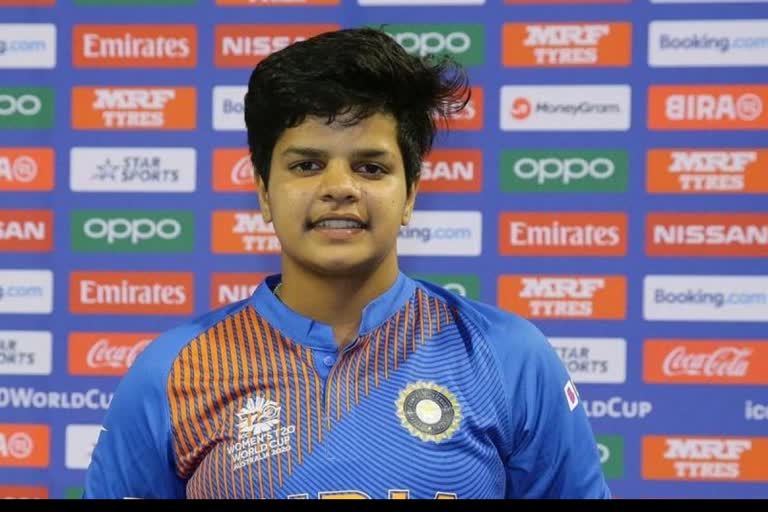 Sports  Shafali Verma  T20  T20I Ranking  ഷഫാലി വർമ്മ  ടി20 റാങ്കിങ്ങ്  ഒന്നാം സ്ഥാനം  ബെത്ത് മൂണി