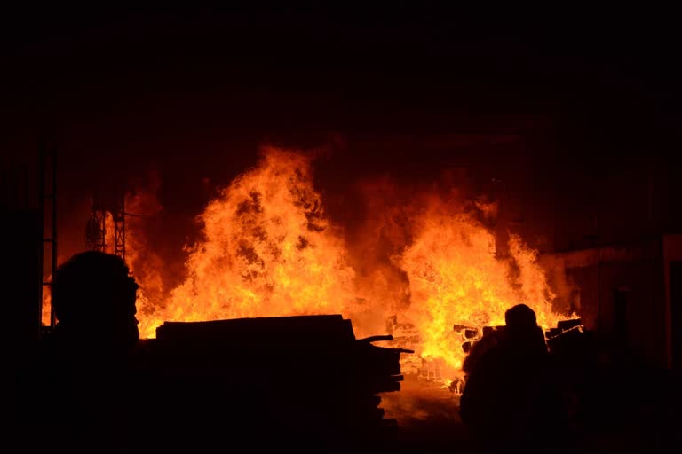 huge blaze at Rohingya camp