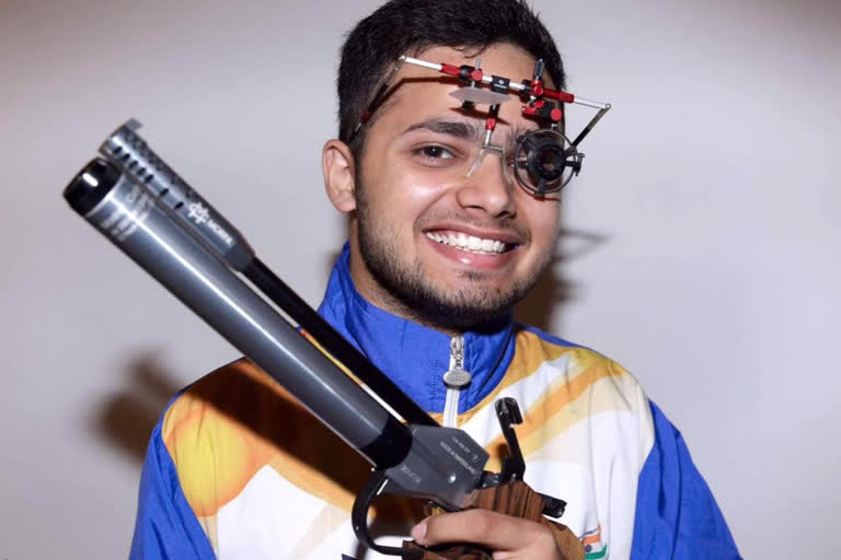 Shooter Narwal wins second gold for India, sets world record