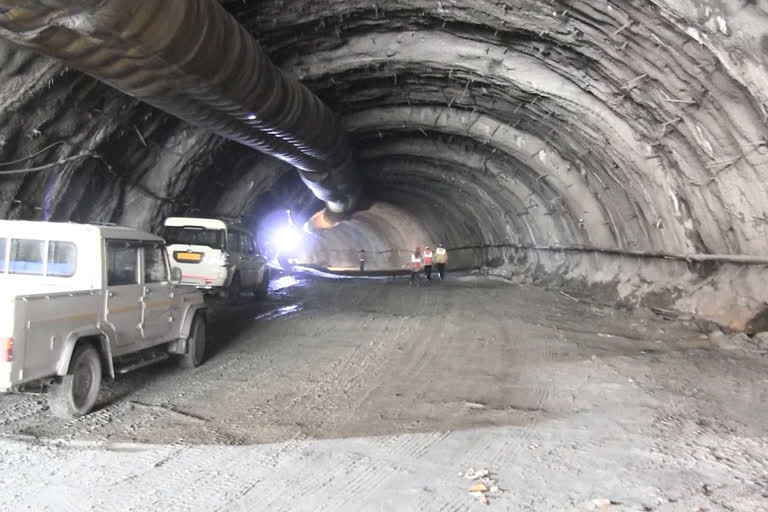 Work of Kitarpur-Manali Fourlane Tunnel halted of Mandi