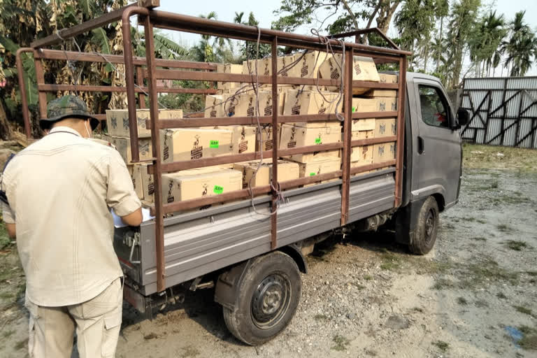 ধলাত প্ৰায় ১৬৪ কাৰ্টুন বিলাতী সুৰা জব্দ