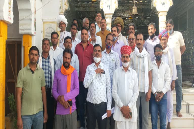 mla suresh rawat,  rawat community protest