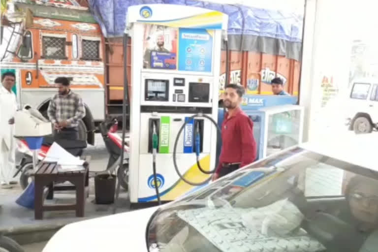 robbery tohana petrol pump