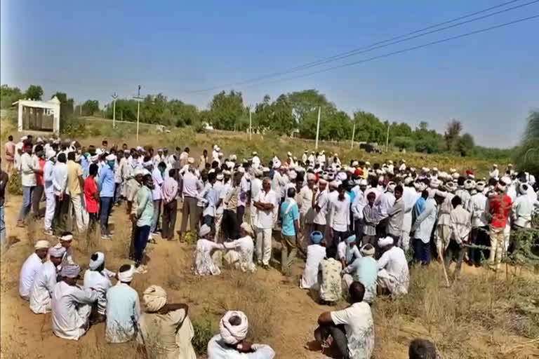 Funeral of 5 children together in jalore, Road accident in raniwada