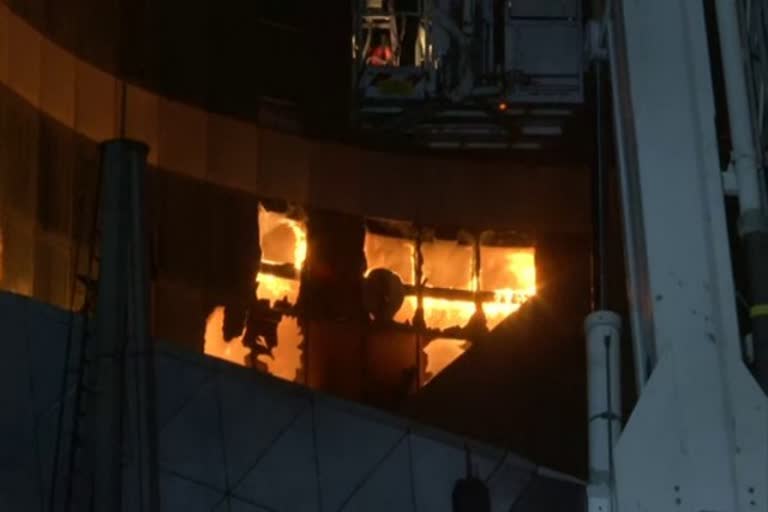 fire in hospital fire in Mumbai hospital Mumbai hospital Mumbai hospital fire தீ விபத்து மும்பை தனியார் மருத்துவமனையில் தீ COVID-19 hospital in Mumbai fire breaks at COVID-19 hospital மும்பை COVID-19