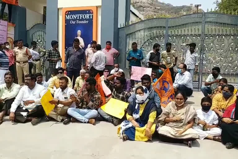 parents protest at nalgonda, mountport school, abvp