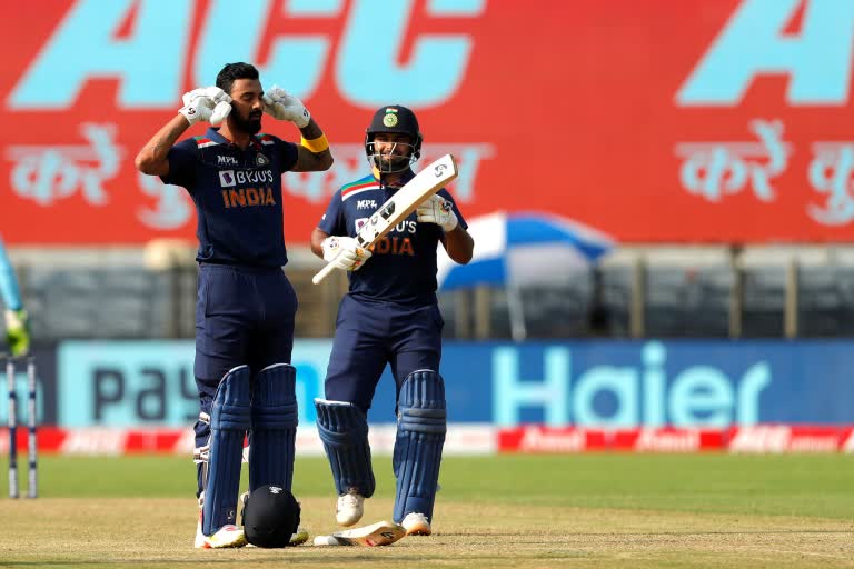 2nd ODIs: india set a target of 337 runs against England