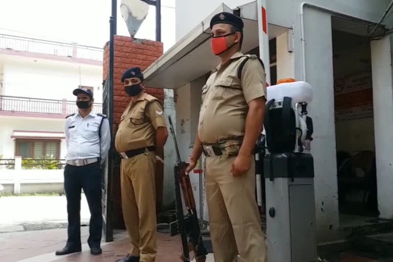 Uttarakhand police