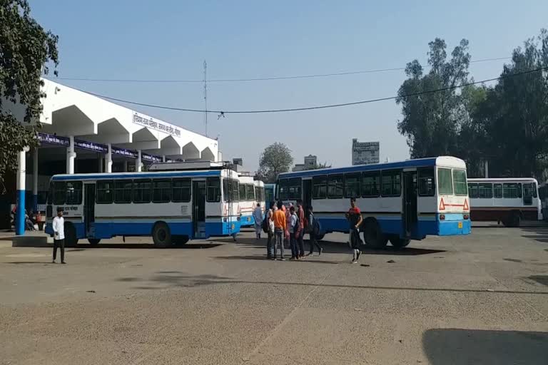 gohana bus depo loss five lakh rupees due to Bharat Bandh