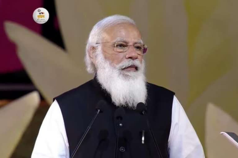 PM Modi dons 'Mujib jacket' as he pays tribute to Bangladesh's Father of the Nation