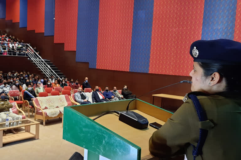 Awareness workshop against drug addiction in Mandi