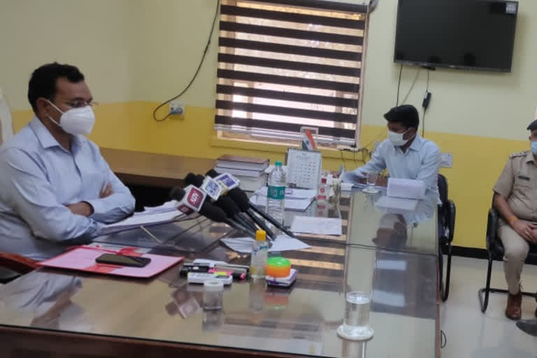 Kota divisional commissioner visits Jhalawar, Kota divisional commissioner in Jhalawar