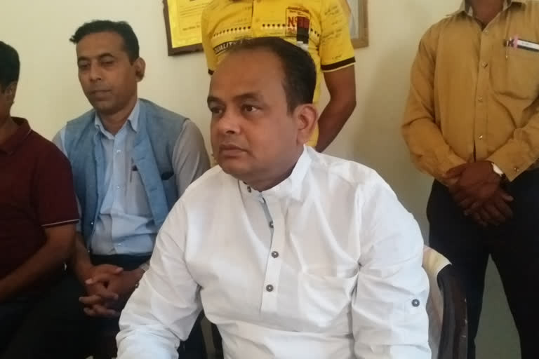 MLA Irfan Ansari press conference in Jamtara