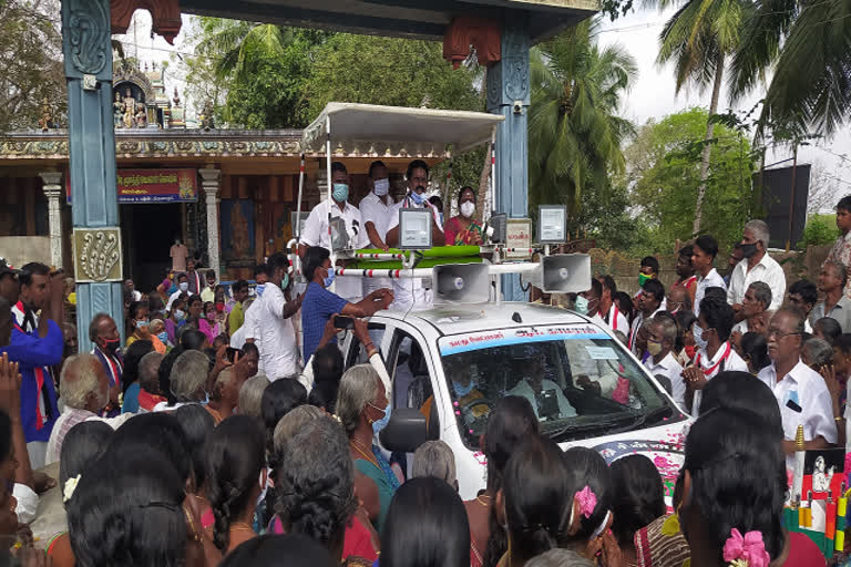 அமைச்சர் காமராஜ் வாக்கு சேகரிப்பு