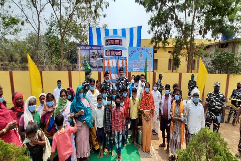 crpf set up water filter in darbha block of bastar