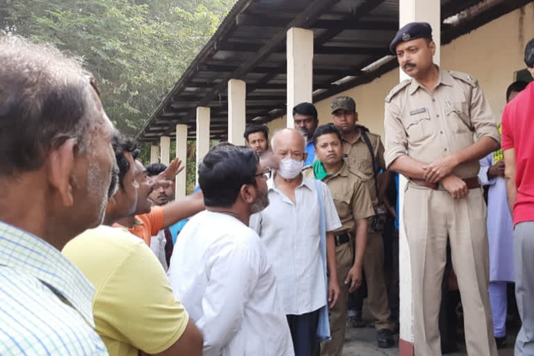 দিনহাটায় বিজেপি নেতার মৃত্যুর রহস্য সমাধানে বিশেষজ্ঞদের সাহায্য নিচ্ছে পুলিশ