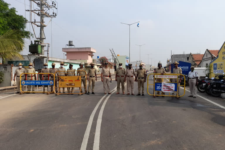 Protest against Mekedatu scheme