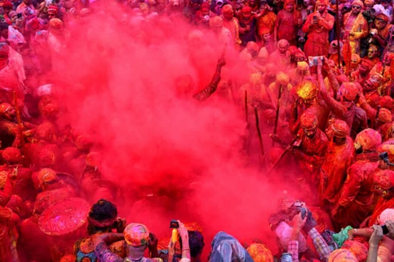 holi celebration in india