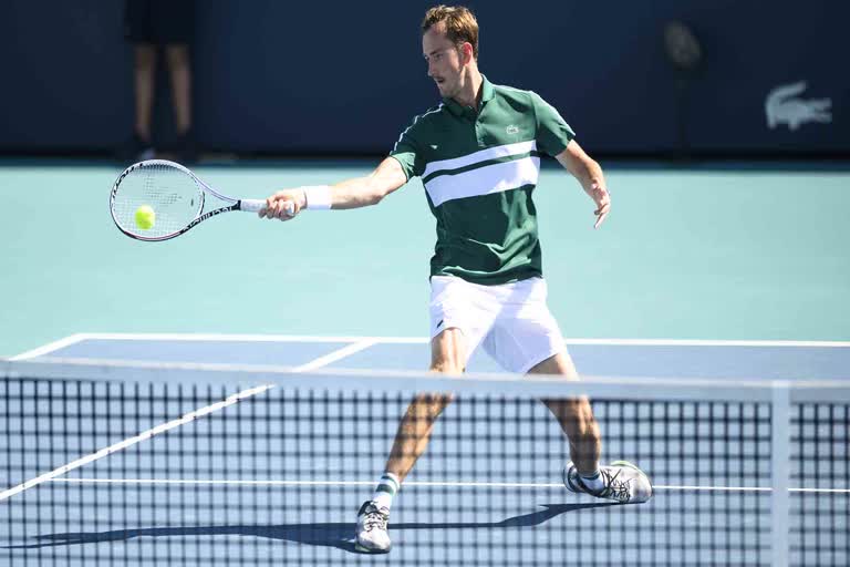 Daniil medvedev wins miami open