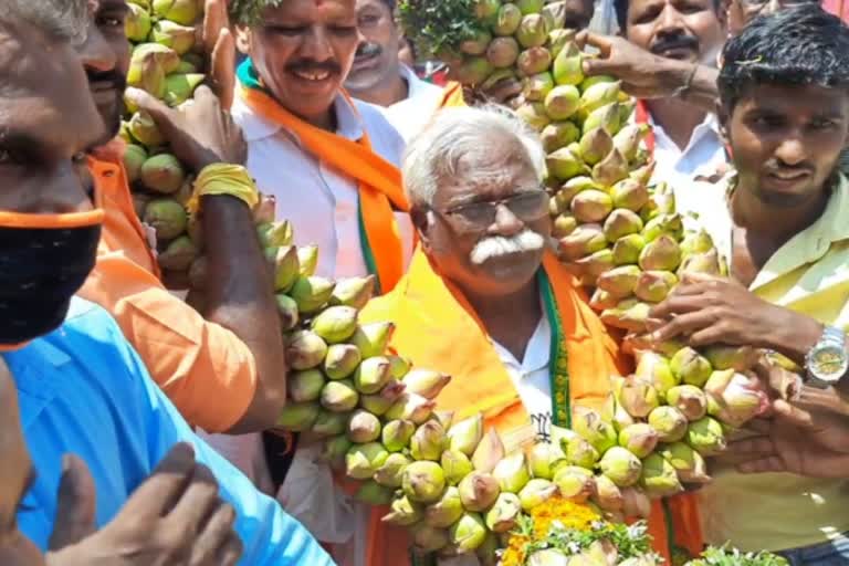 நாகர்கோவிலில் பாஜக வேட்பாளர் எம்.ஆர். காந்தி பரப்புரை